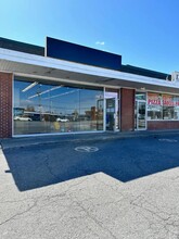 2966-2968 Boul Saint-Charles, Kirkland, QC for lease Building Photo- Image 1 of 1