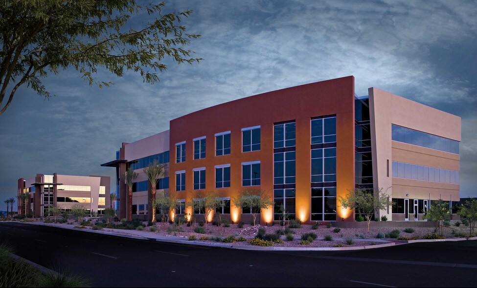 225 E Germann Rd, Gilbert, AZ à louer - Photo du bâtiment - Image 2 de 2