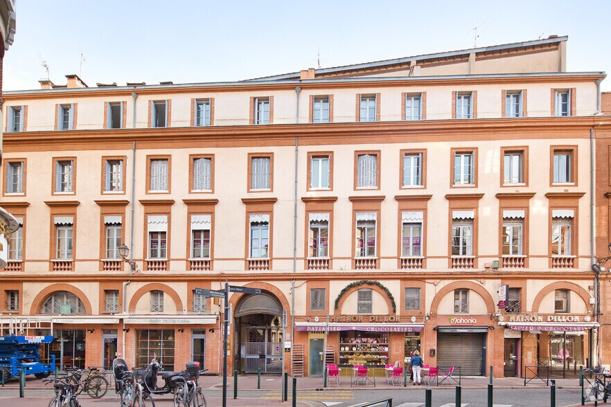 2 Rue D'Austerlitz, Toulouse à louer - Photo du bâtiment - Image 2 de 20