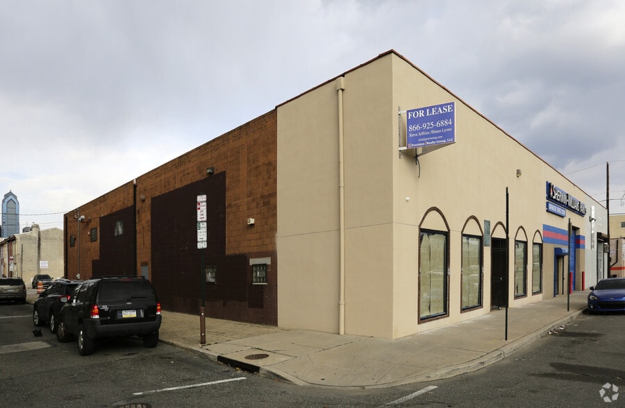 1709 Washington Ave, Philadelphia, PA for lease - Primary Photo - Image 2 of 16
