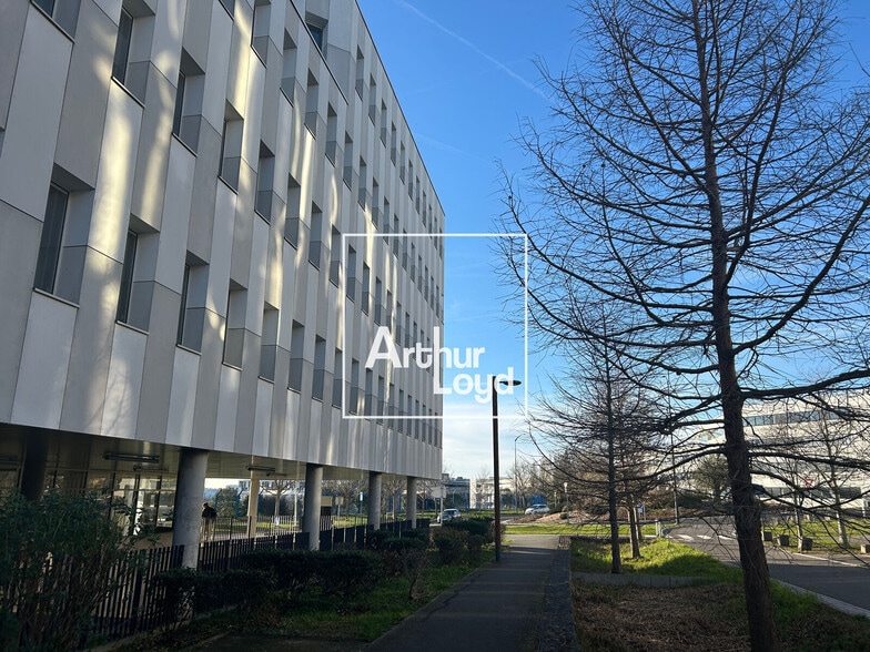 4 Rue Jean Giono, Balma à louer - Photo du bâtiment - Image 3 de 11