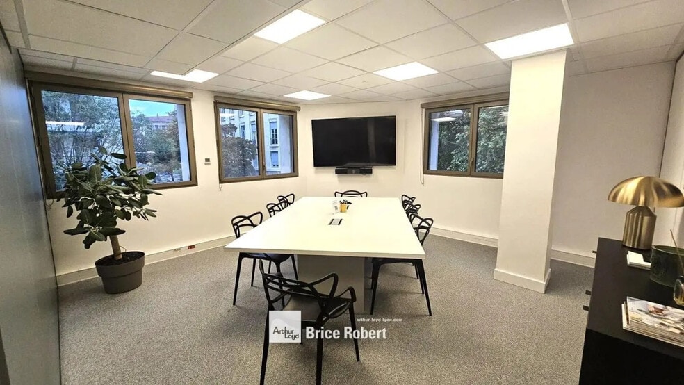 152 Rue Pierre Corneille, Lyon for lease - Building Photo - Image 3 of 8