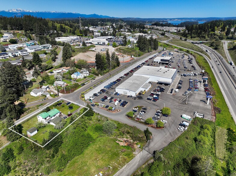 4321 C St, Bremerton, WA à vendre - Photo du bâtiment - Image 3 de 4