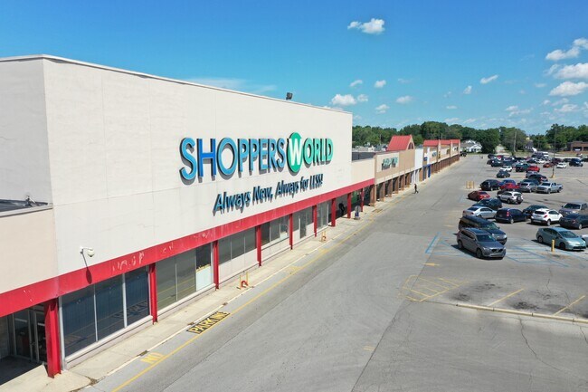 Plus de détails pour 3620-3700 S East St, Indianapolis, IN - Commerce de détail à louer