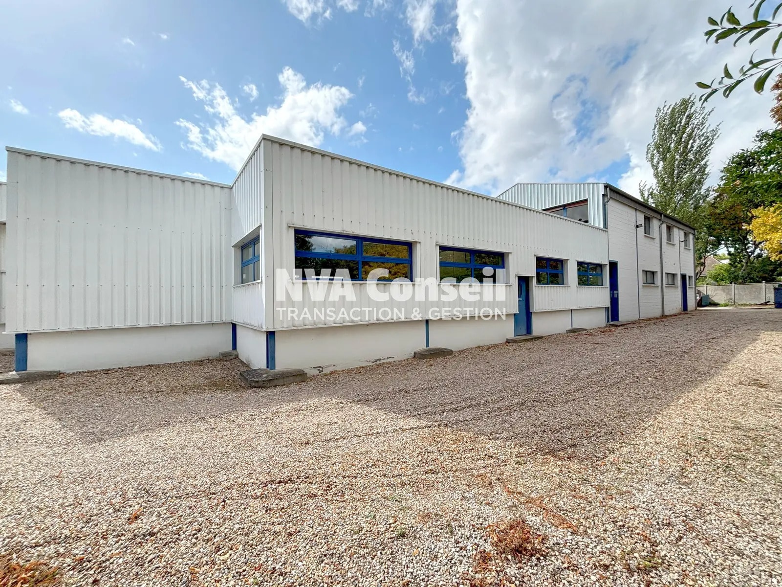 Flex in Argenteuil for sale Building Photo- Image 1 of 14