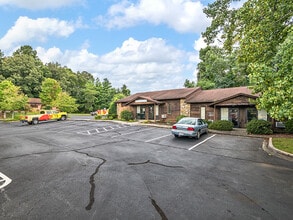 141 Glenn Bridge Rd, Arden, NC à louer Photo intérieure- Image 2 de 12