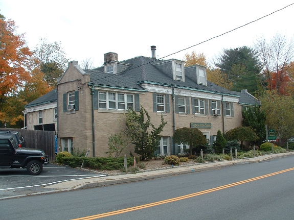 495 King St, Chappaqua, NY à vendre Photo principale- Image 1 de 1