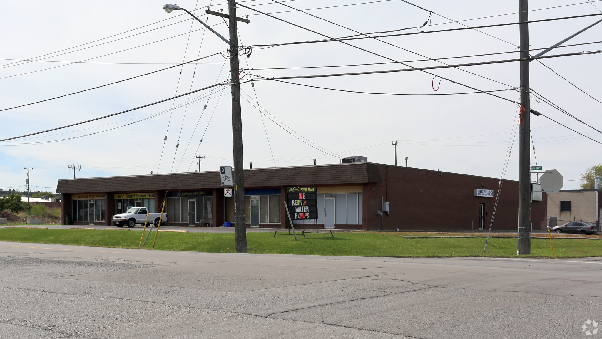 353 Millen Rd, Hamilton, ON for sale Primary Photo- Image 1 of 4