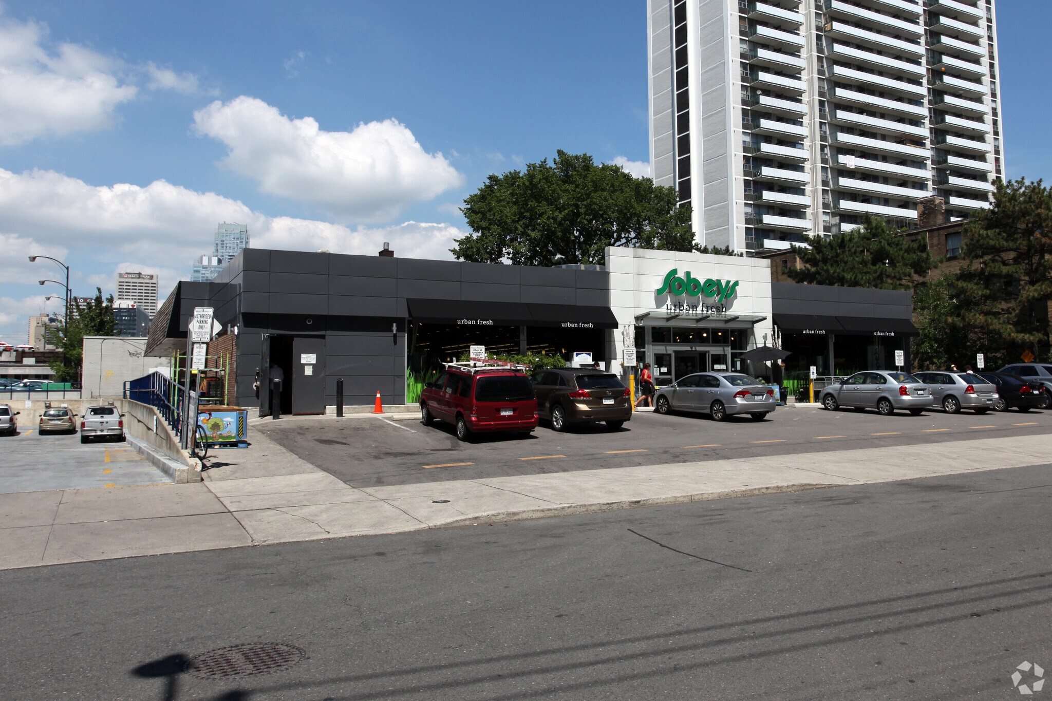 22 Balliol St, Toronto, ON à vendre Photo principale- Image 1 de 1