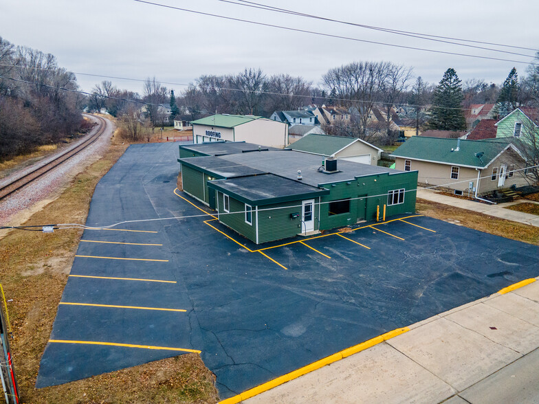 1006 8th Ave SW, Austin, MN for lease - Building Photo - Image 1 of 45