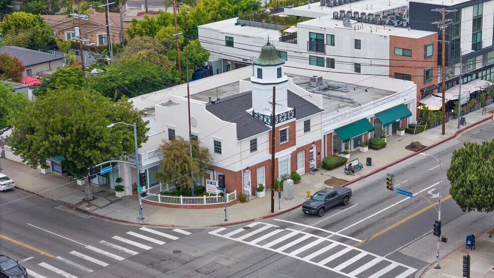 11685-11695 National Blvd, Los Angeles, CA à vendre - Photo du bâtiment - Image 2 de 8