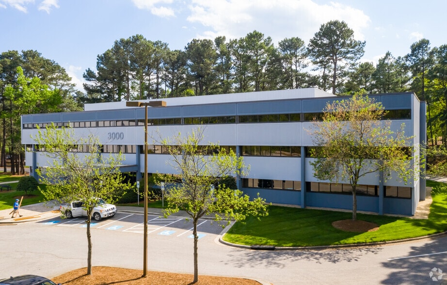 3000 Highwoods Blvd, Raleigh, NC for lease - Building Photo - Image 3 of 33