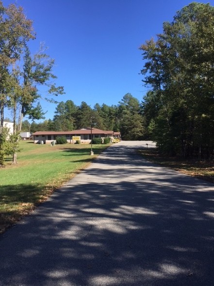 26772 Point Lookout Rd, Leonardtown, MD for sale - Building Photo - Image 1 of 1