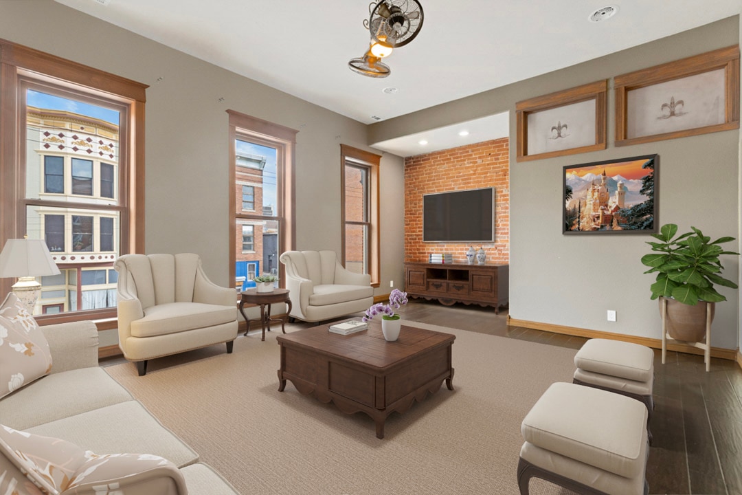 217 W Main St, Freeport, IL for sale Interior Photo- Image 1 of 19