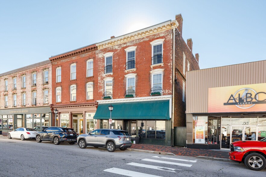 100 N Sycamore St, Petersburg, VA à vendre - Photo du bâtiment - Image 1 de 25