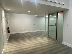 129 Washington St, Hoboken, NJ for lease Building Photo- Image 1 of 12