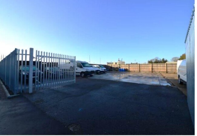 More details for 4B Lumen Rd, London - Industrial for Lease