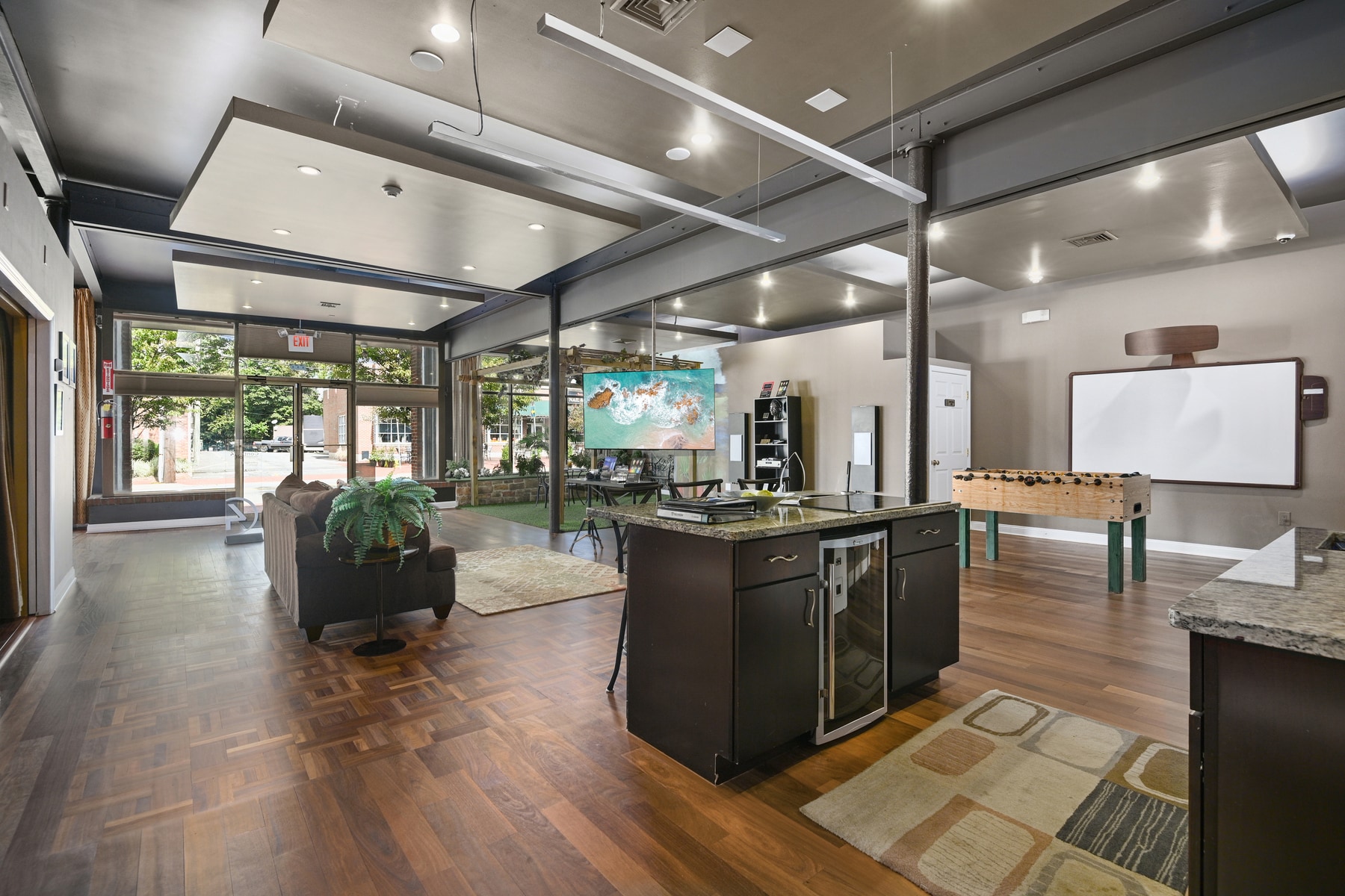 183 Eagle Rock Ave, Roseland, NJ for lease Interior Photo- Image 1 of 6