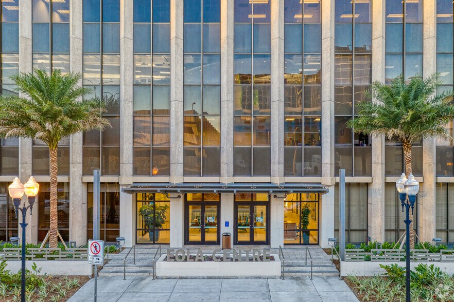 200 E Robinson St, Orlando, FL à louer - Photo du bâtiment - Image 3 de 8