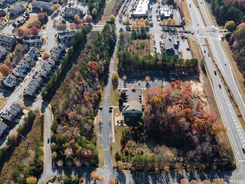 1350 Peachtree Industrial Blvd, Suwanee, GA à vendre - Aérien - Image 3 de 6