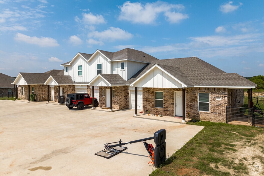 113 North Park Ct, Springtown, TX à vendre - Photo du bâtiment - Image 3 de 35
