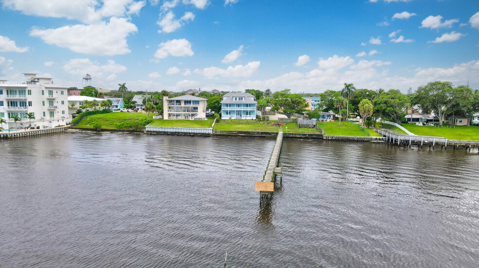 15 SE Seminole St, Stuart, FL for sale - Primary Photo - Image 1 of 1