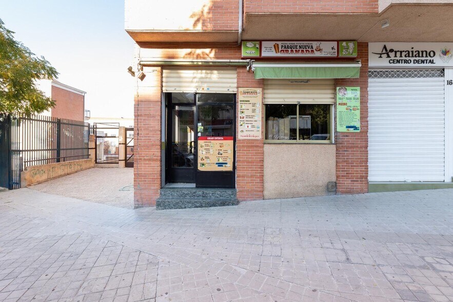 Camino de Alfacar, 17, Granada, Granada for sale - Building Photo - Image 2 of 19