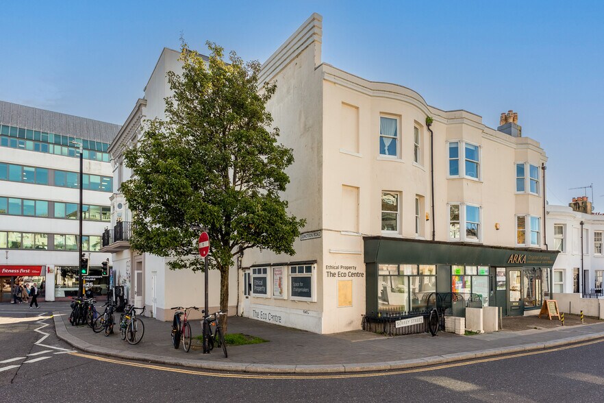 Bureau dans 39-41 Surrey St, Brighton à louer - Photo du bâtiment - Image 1 de 4