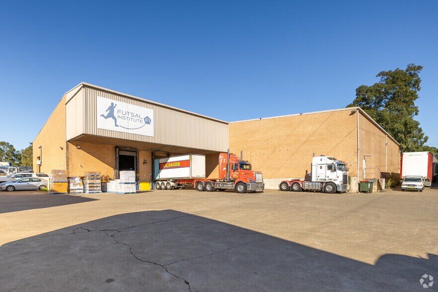 32 Stoddart Rd, Prospect for sale - Building Photo - Image 2 of 12