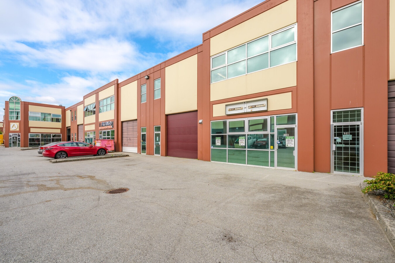 17750 65A Av, Surrey, BC V3S 5N4 - Unité 303 - - Photo intérieure - Image 2 of 50
