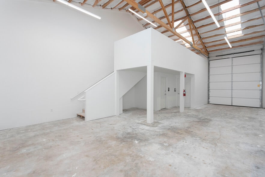 1120 Bailey Hill Rd, Eugene, OR à louer - Photo intérieure - Image 1 de 9