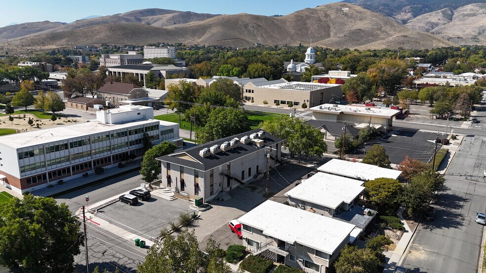 504 E Musser St, Carson City, NV à louer - Photo du bâtiment - Image 3 de 5