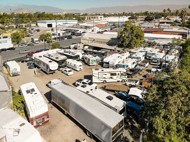 2822 N Main St, Riverside, CA for sale - Building Photo - Image 3 of 11