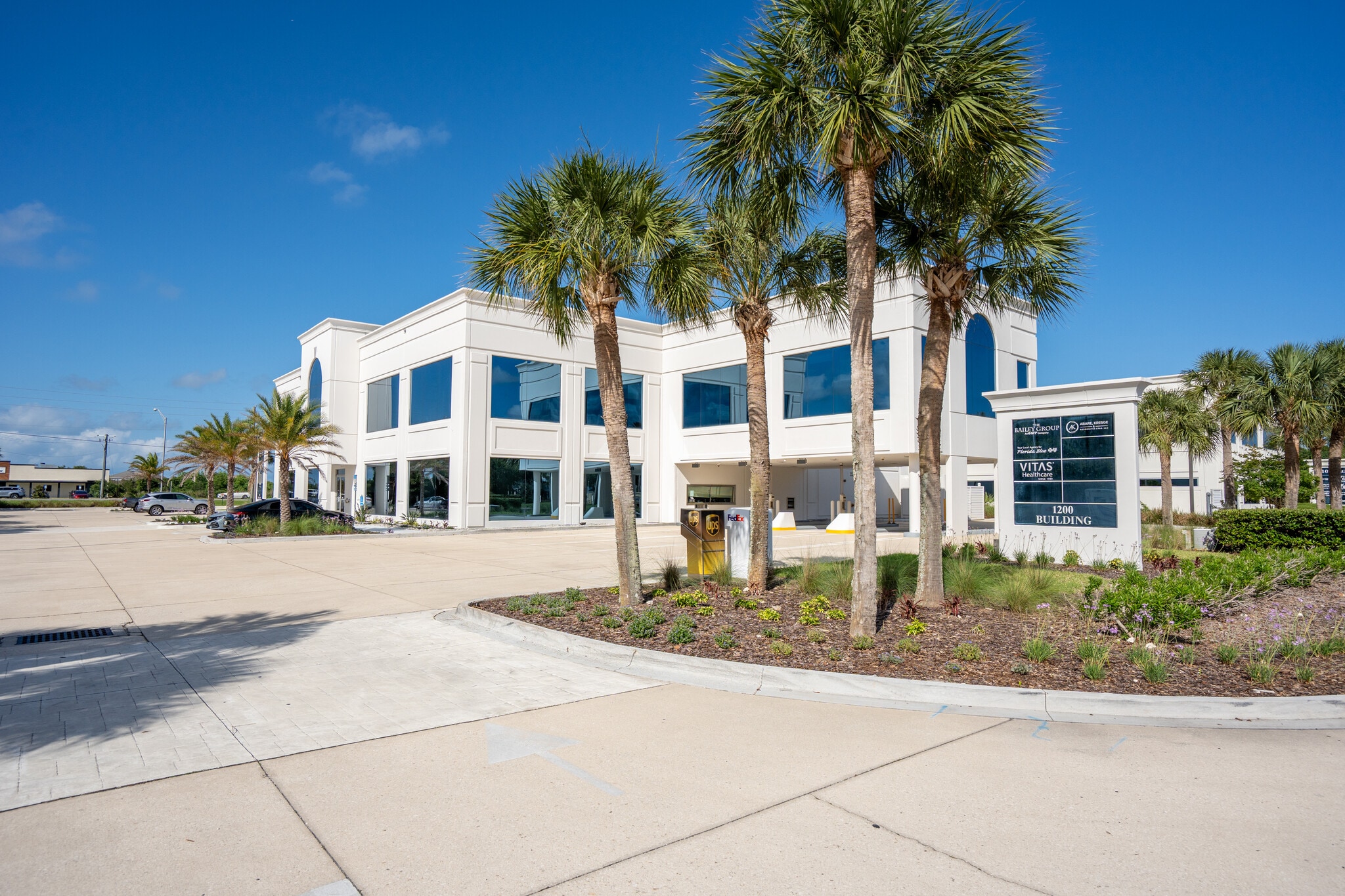 1200 Plantation Island Dr, Saint Augustine, FL for lease Building Photo- Image 1 of 10