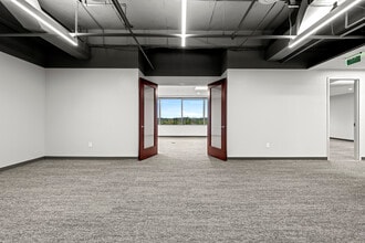 200 Mansell Ct E, Roswell, GA for lease Interior Photo- Image 2 of 14