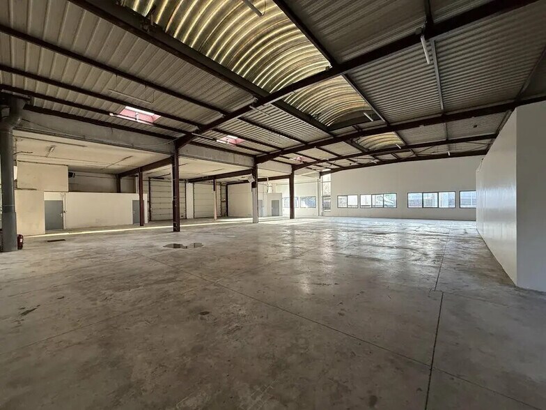 Flex dans Le Blanc-Mesnil à louer - Photo intérieure - Image 2 de 10