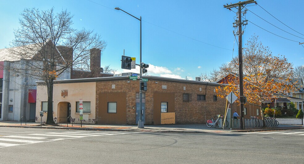 4840 Georgia Ave NW, Washington, DC à vendre - Photo du bâtiment - Image 2 de 9