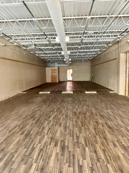 308 Main St, Lakefield, MN à vendre - Photo du bâtiment - Image 3 de 3