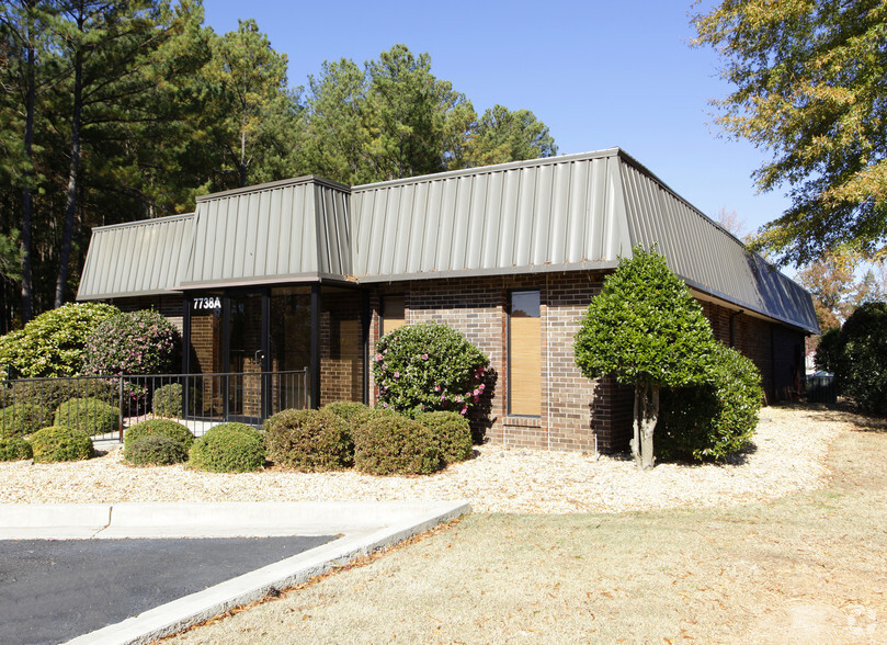 Medical Office Portfolio portfolio of 3 properties for sale on LoopNet.ca - Building Photo - Image 3 of 3