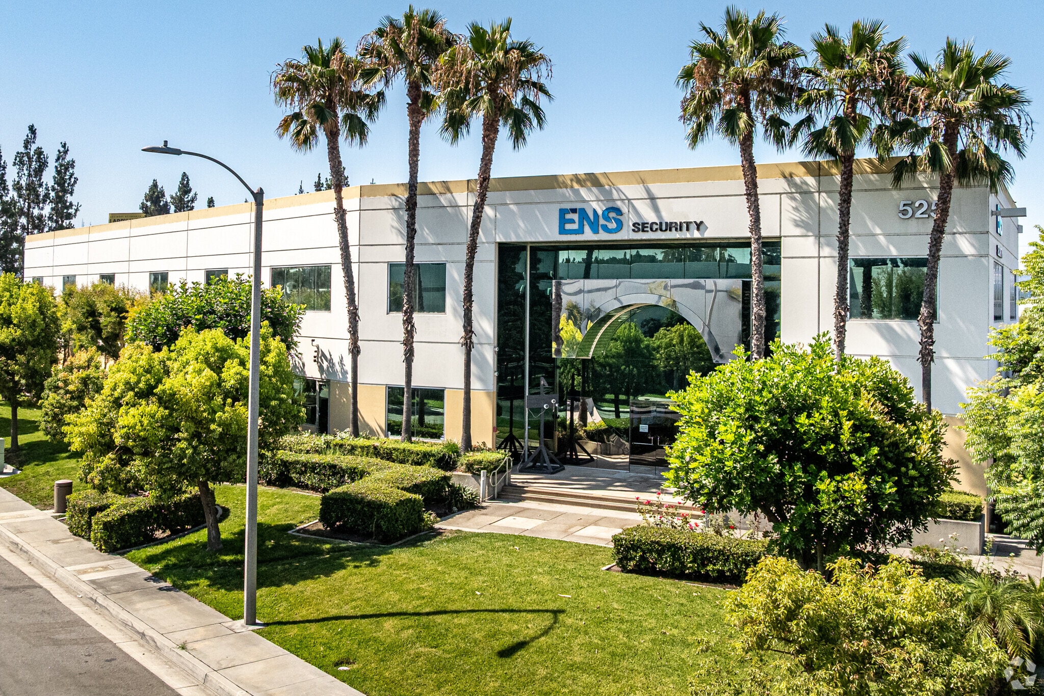 525 Parriott Pl, City Of Industry, CA for lease Primary Photo- Image 1 of 7