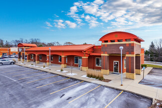 More details for 14685 W Capitol Dr, Brookfield, WI - Office/Retail for Lease