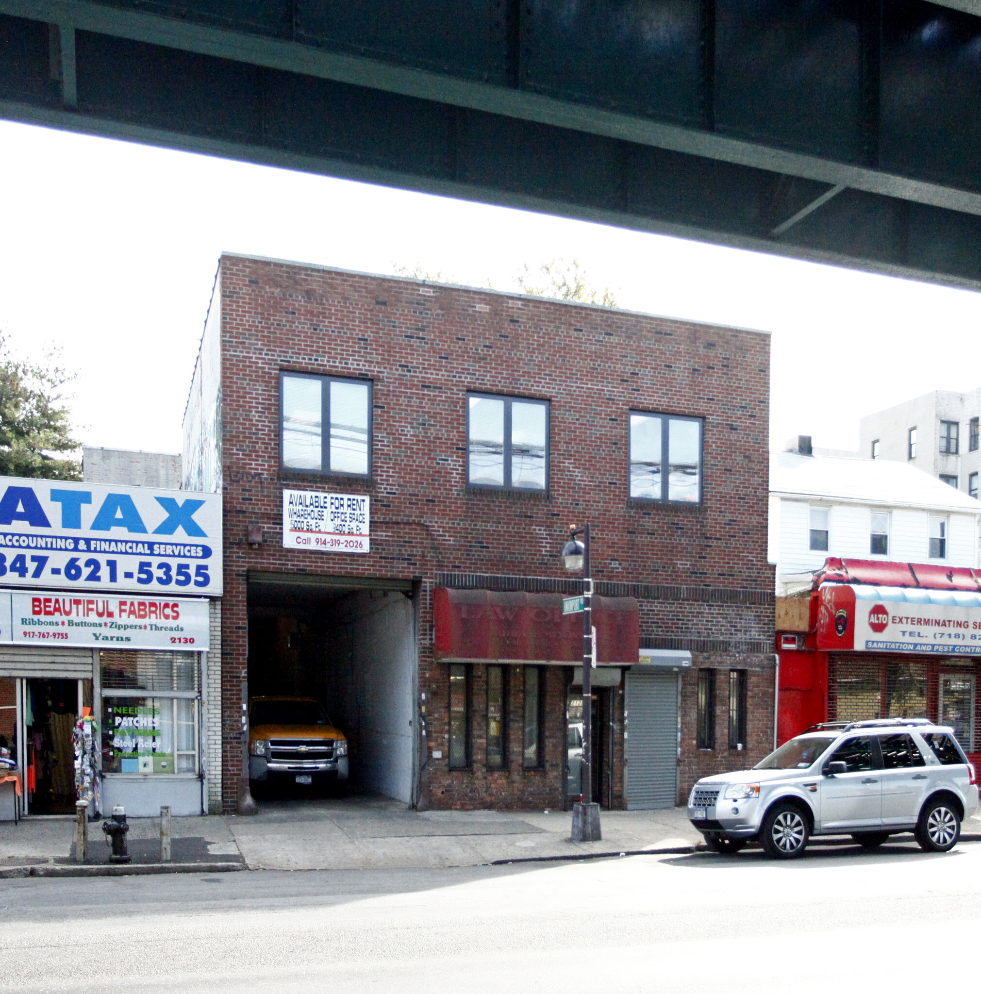 2128 Westchester Ave, Bronx, NY à vendre Photo principale- Image 1 de 1