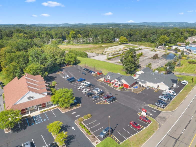 1083 Route 9, Fishkill, NY for sale - Building Photo - Image 2 of 14