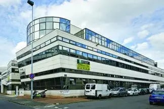 6 Rue Olof Palme, Clichy for lease - Building Photo - Image 1 of 8