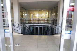74-78 Fitzmaurice St, Wagga Wagga à louer Hall d’entrée- Image 1 de 5