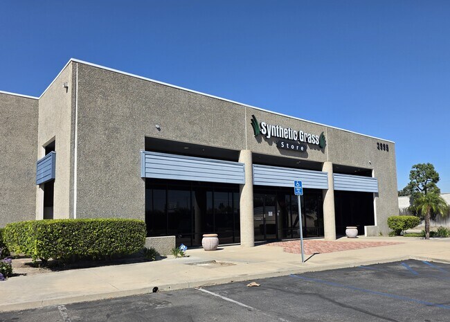 Plus de détails pour 2991-2995 E White Star Ave, Anaheim, CA - Industriel à vendre