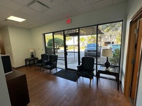 2100-C Palmetto St, Clearwater, FL for lease Interior Photo- Image 2 of 10