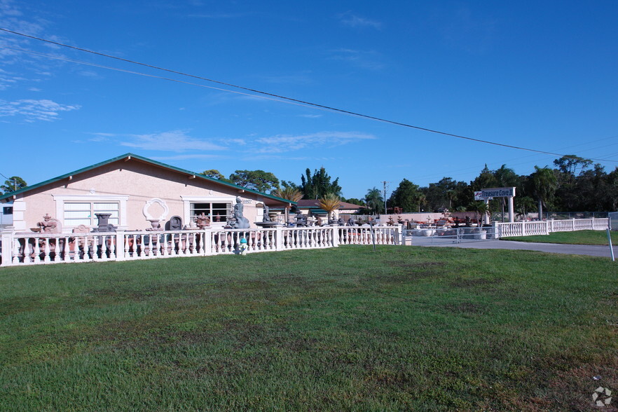 8927 S Tamiami Trl, Sarasota, FL à vendre - Photo principale - Image 1 de 1