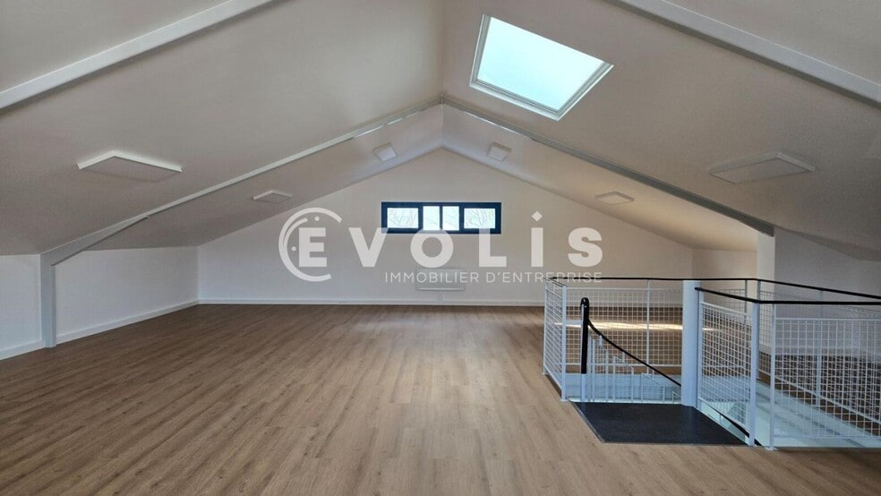 114-120 Avenue D'Alfortville, Choisy-le-Roi for lease - Interior Photo - Image 2 of 7