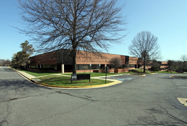 Plus de détails pour 801-899 Brightseat Rd, Landover, MD - Industriel à louer